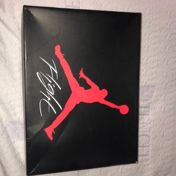 Jordan 4 Royalty - Picture 1 of 6